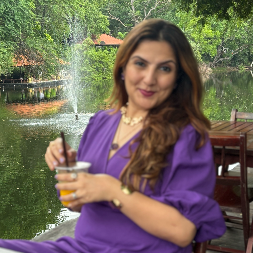 Depika Sirwani